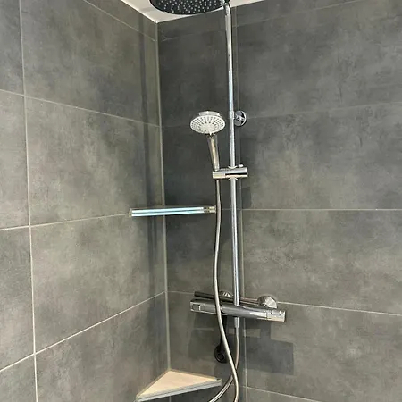 Ferienhaus Neu Renoviert - Modernes In Nordseenaehe